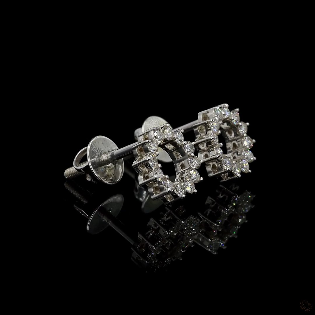 Circle Diamond Stud Earrings 3