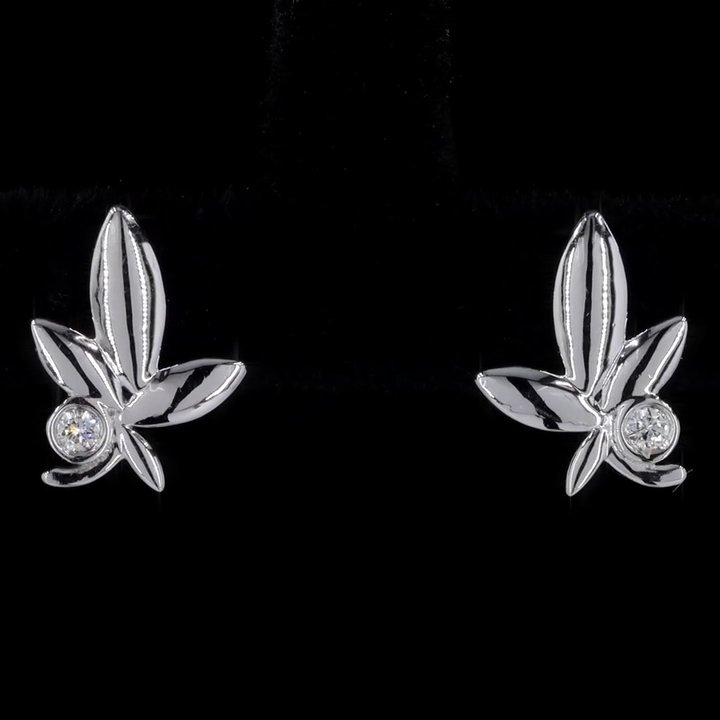 Leaf Diamond Stud Earrings