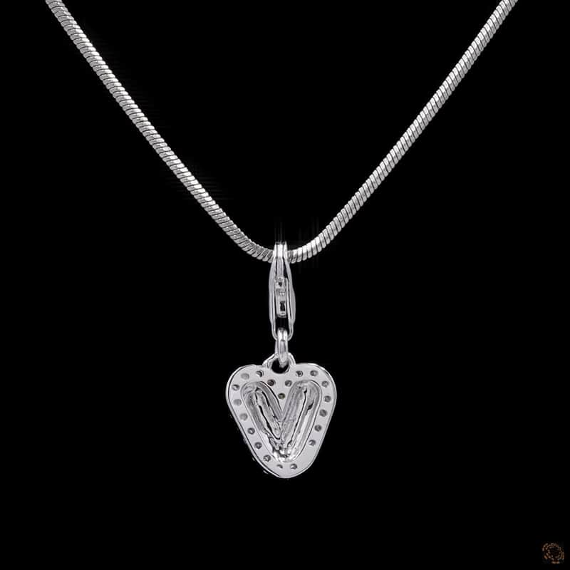 Pavé Heart Pendant 4