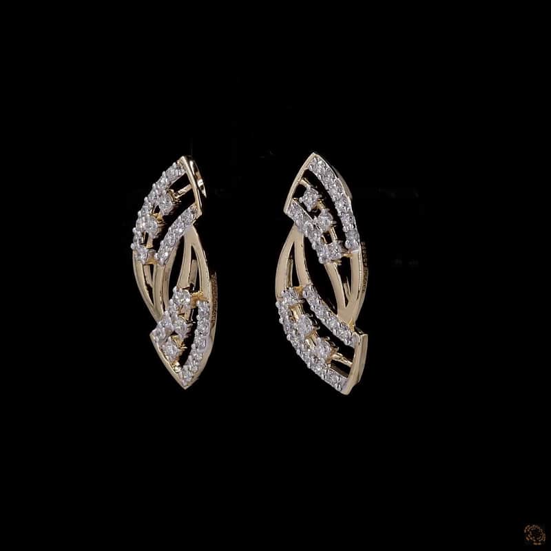 Curved Triple-Bar Earrings 3