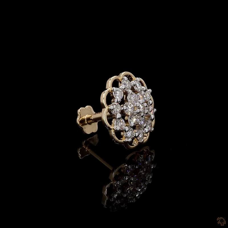 Layered Blossom Diamond Nose Pin 2