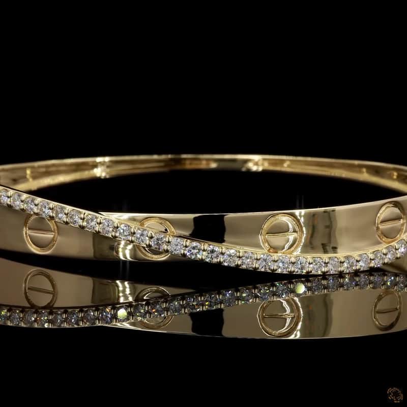 Crossover Screw Motif Bangle 2