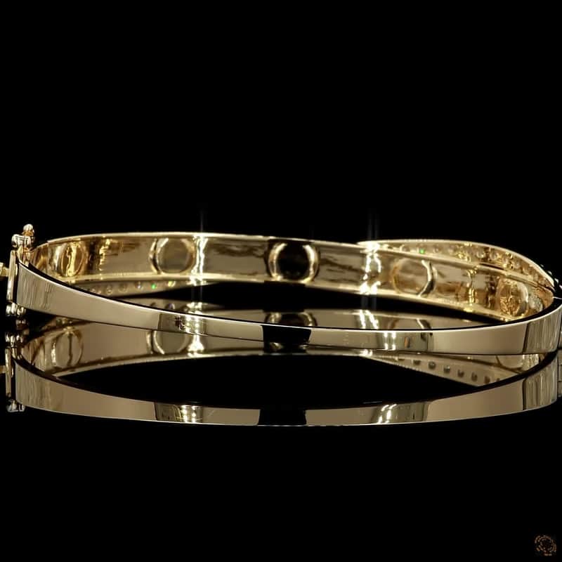 Crossover Screw Motif Bangle 5