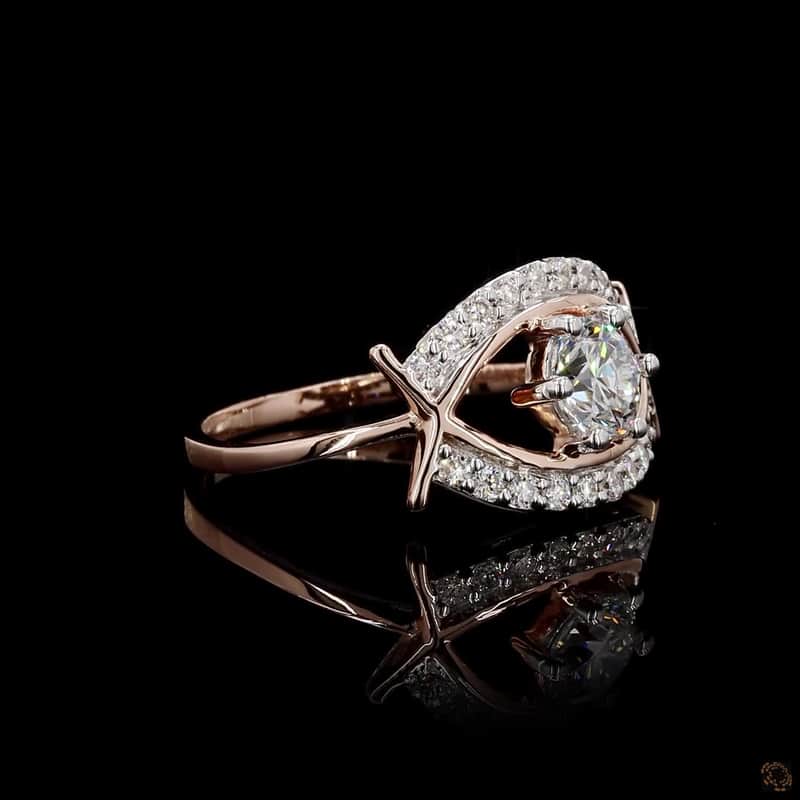 Eye Motif Diamond Ring 3