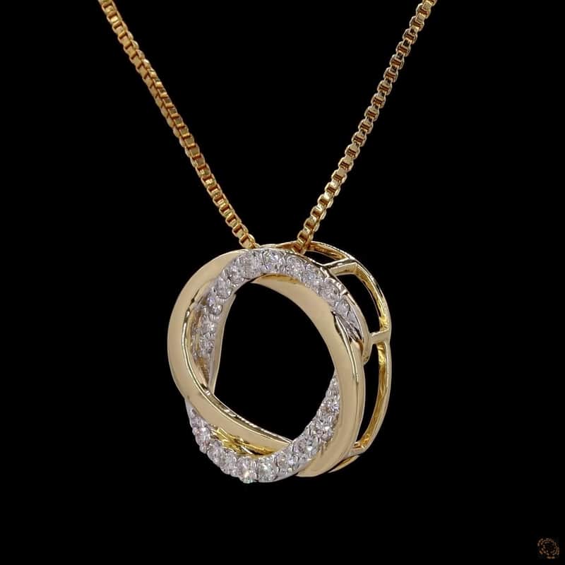 Interlocking Circle Pendant 3
