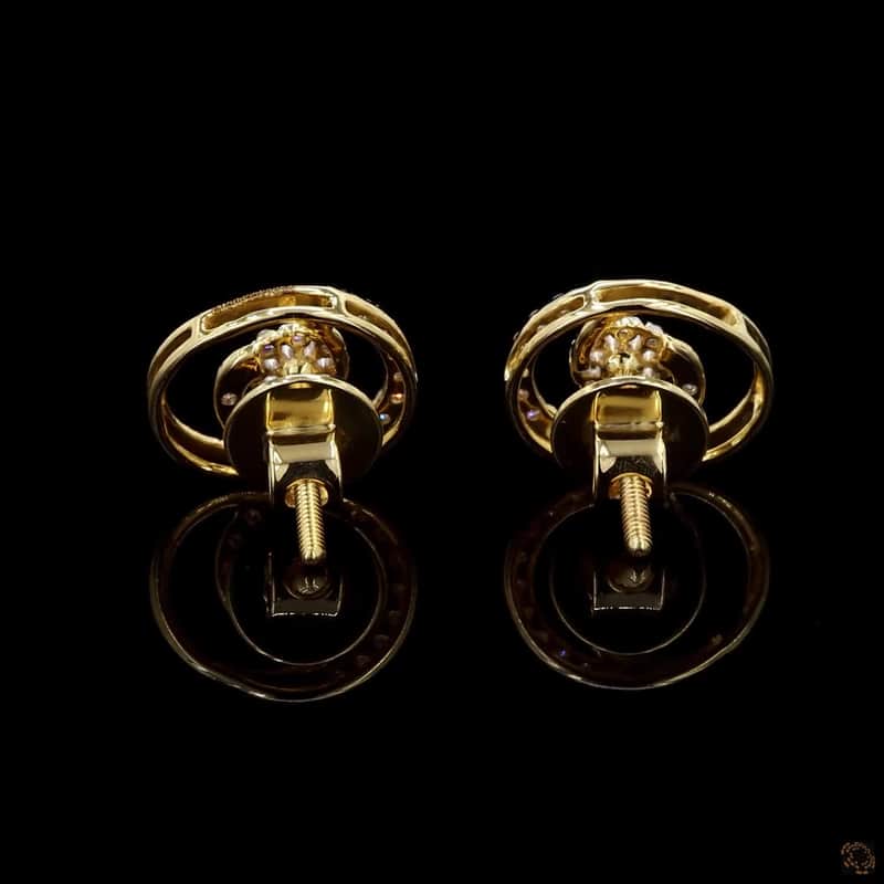 Spiral Pavé Stud Earrings 4